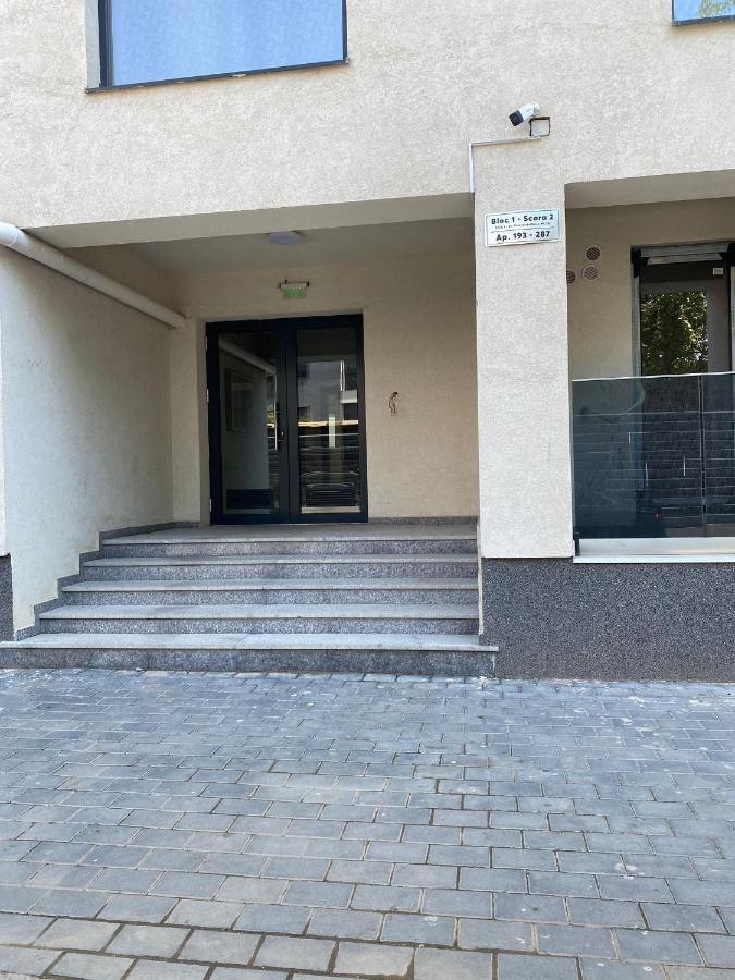 Plazza Studio Bucharest Exterior photo